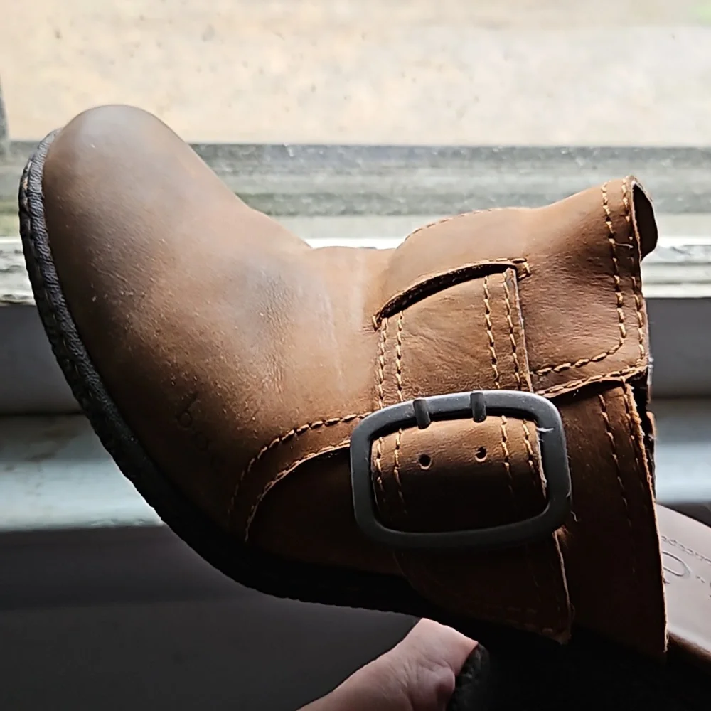 NEW BOC Born Clogs shoes Mules 9 COMFORT heel leather buckle Rustic Western - Picture 13 of 13